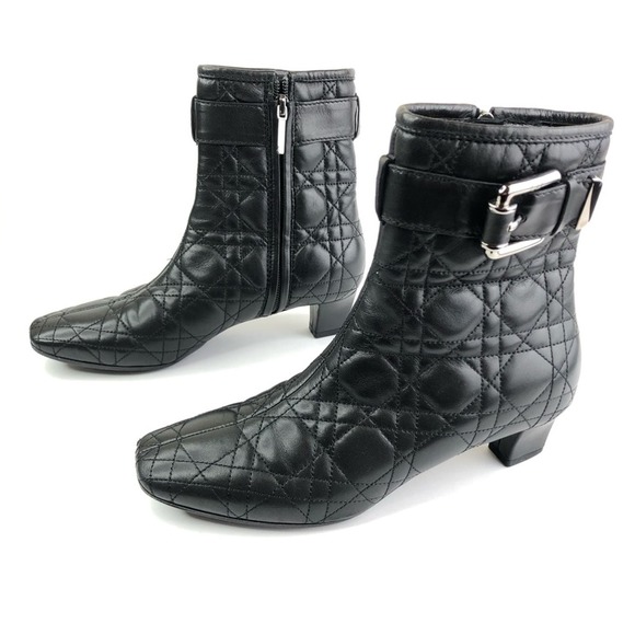 Dior Black Quilted Ankle Height Short Heel Boots. Authentic/Vintage. - Picture 1 of 12